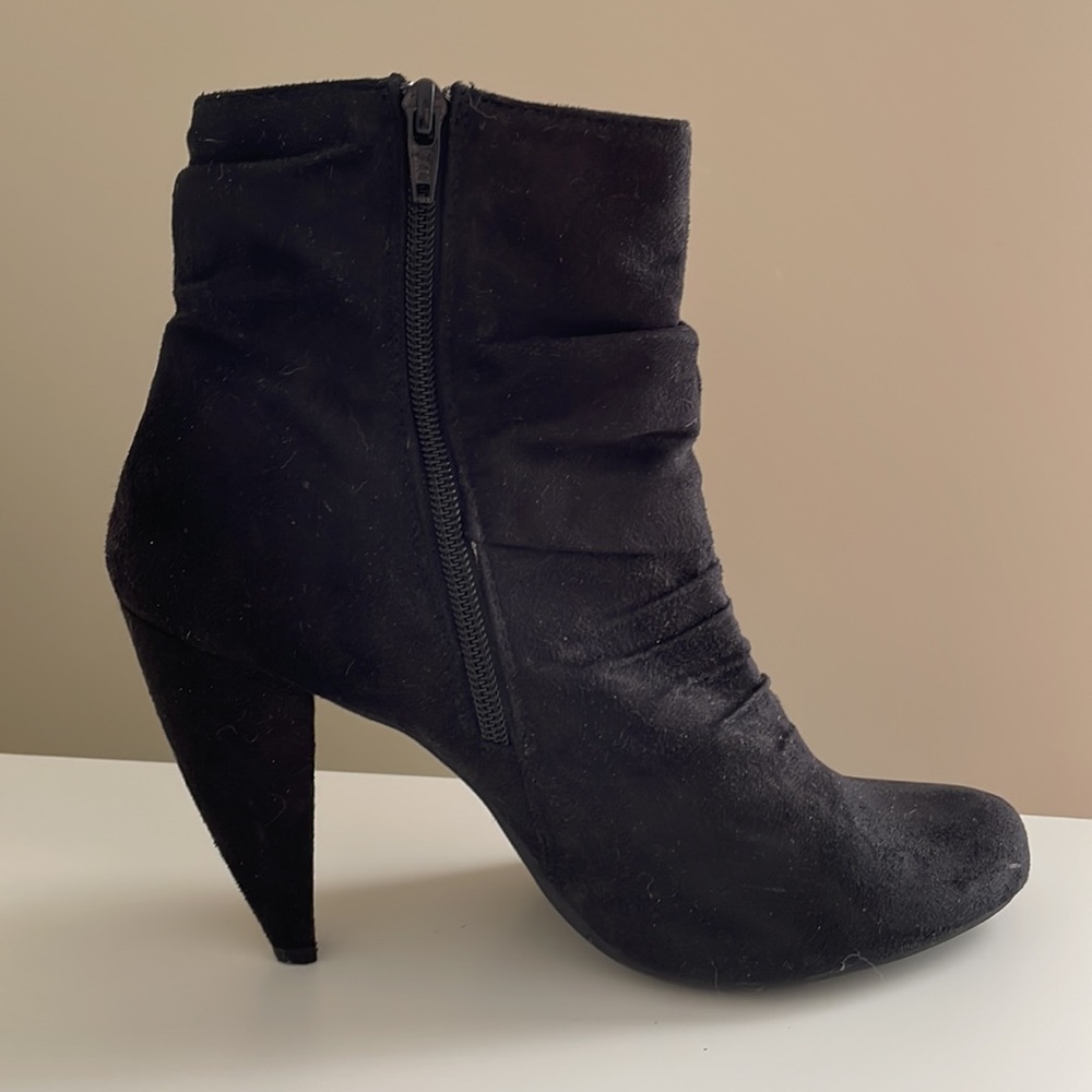 Target booties - Picture 5 of 7